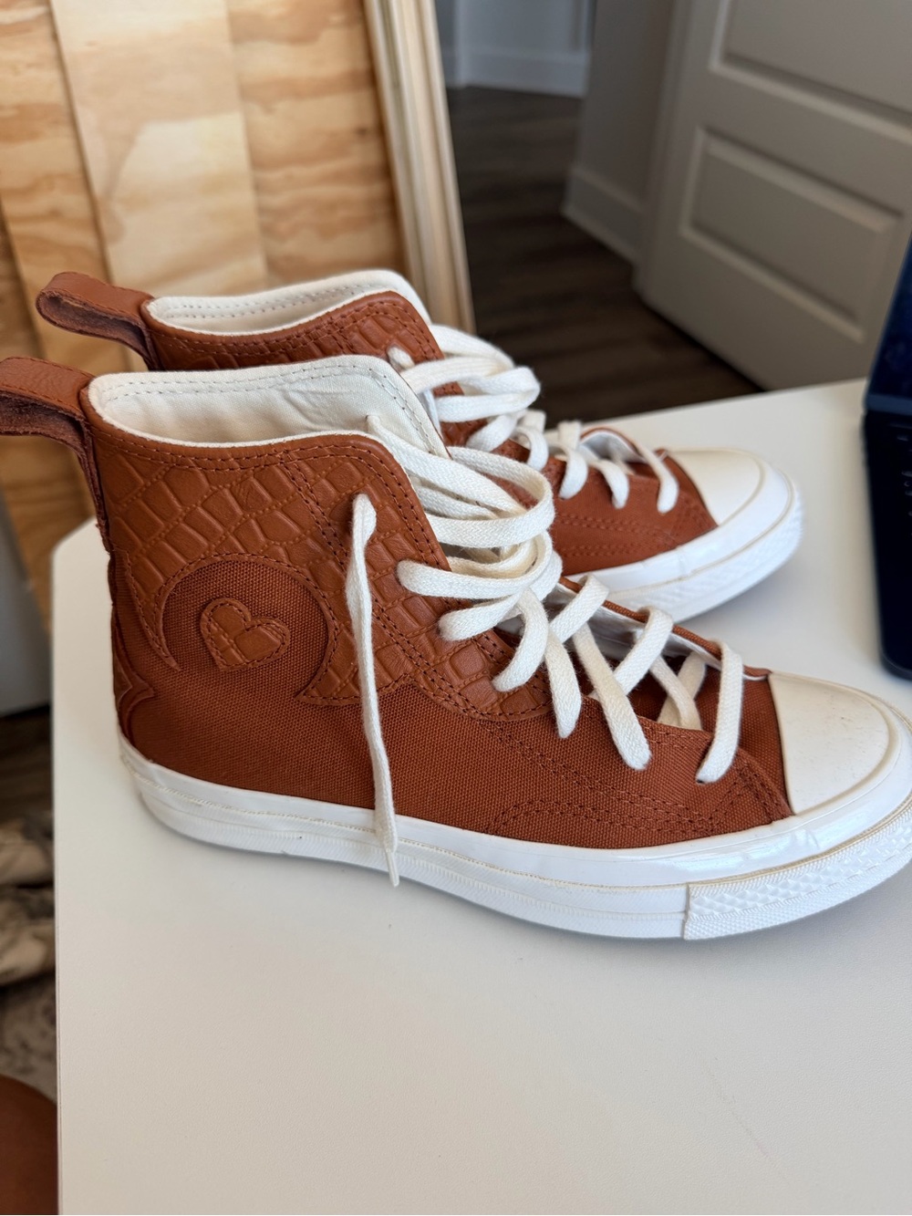 Converse High Top Sneakers in leather Brown and White - leather covering - Picture 2 of 5